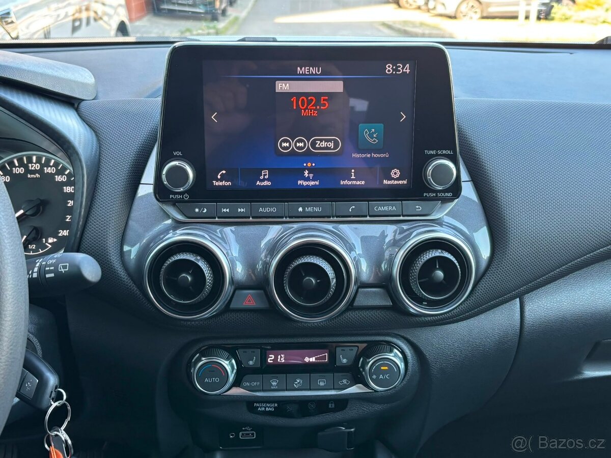 Nissan Juke 1,0 DIG-T Acenta 6MT CZ - 12