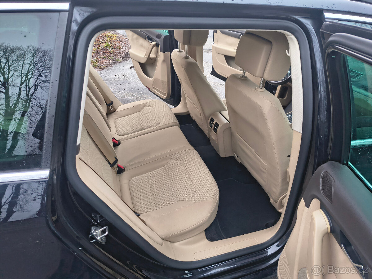 Volkswagen Passat Combi 2.0 TDi DSG - 12