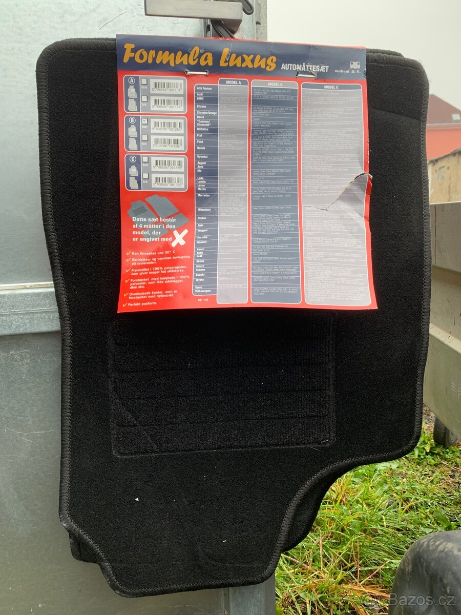 Nove koberečky do auta - 12