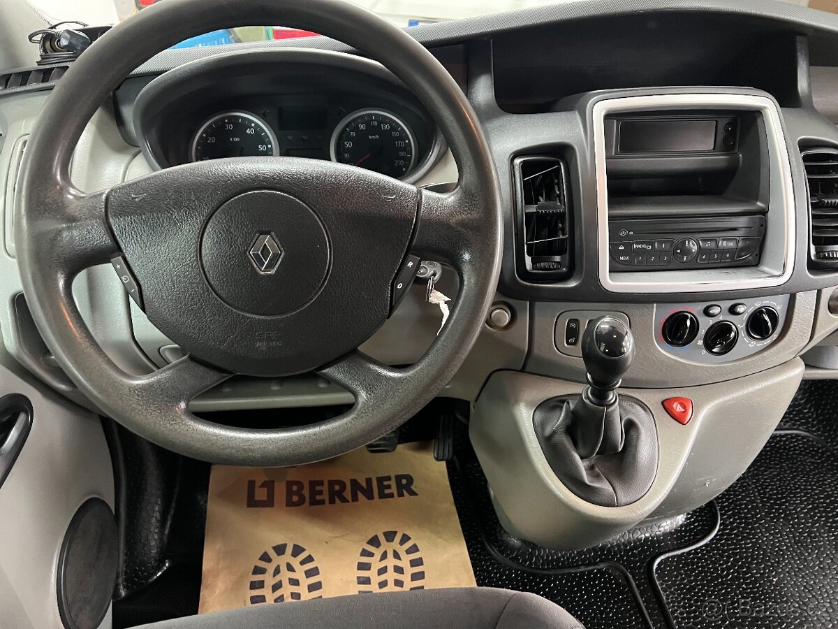 Renault Trafic 2.0 dCi PASSSENGER LONG ČR TZ TEMPOMAT KLIMA - 12