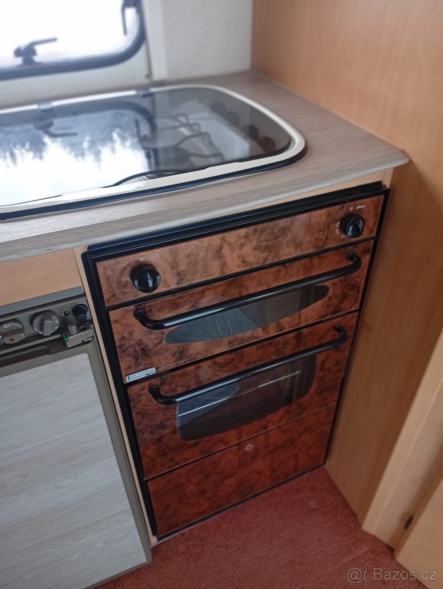 KARAVAN BAILEY RANGER PLNĚ VYBAVENÝ NA CESTU - 12