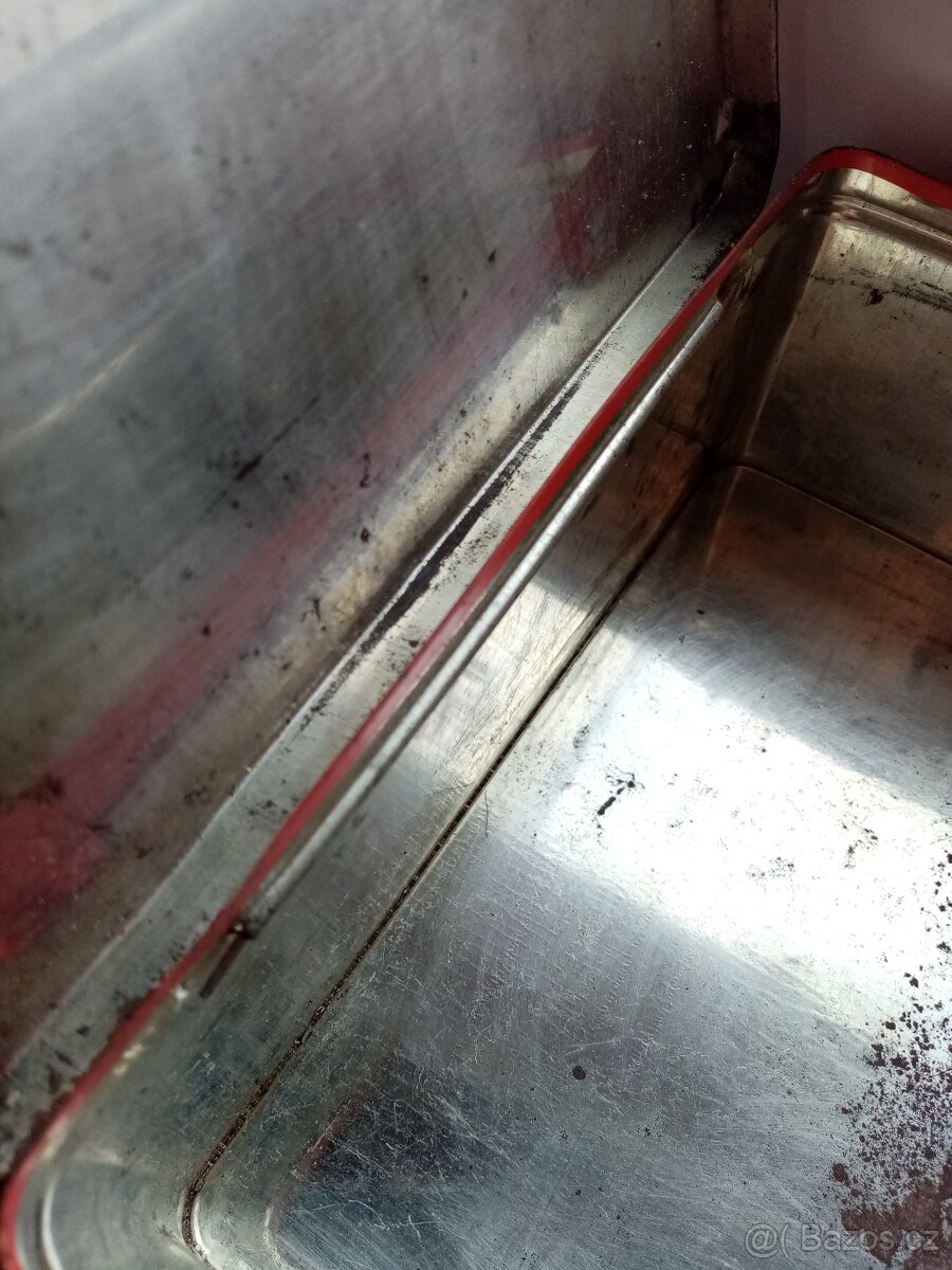 SANITAS – retro autolékárnice - 12