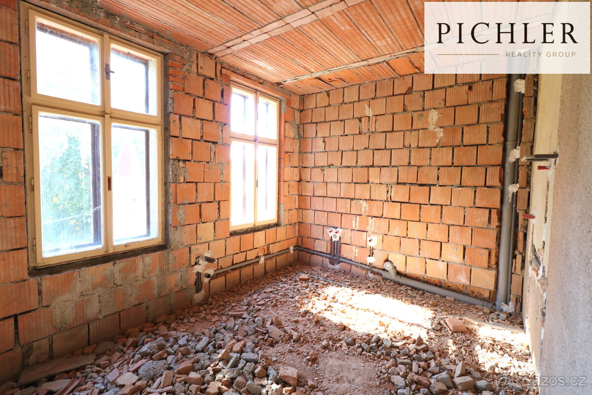 Prodej komerčního objektu Klokočov - 12