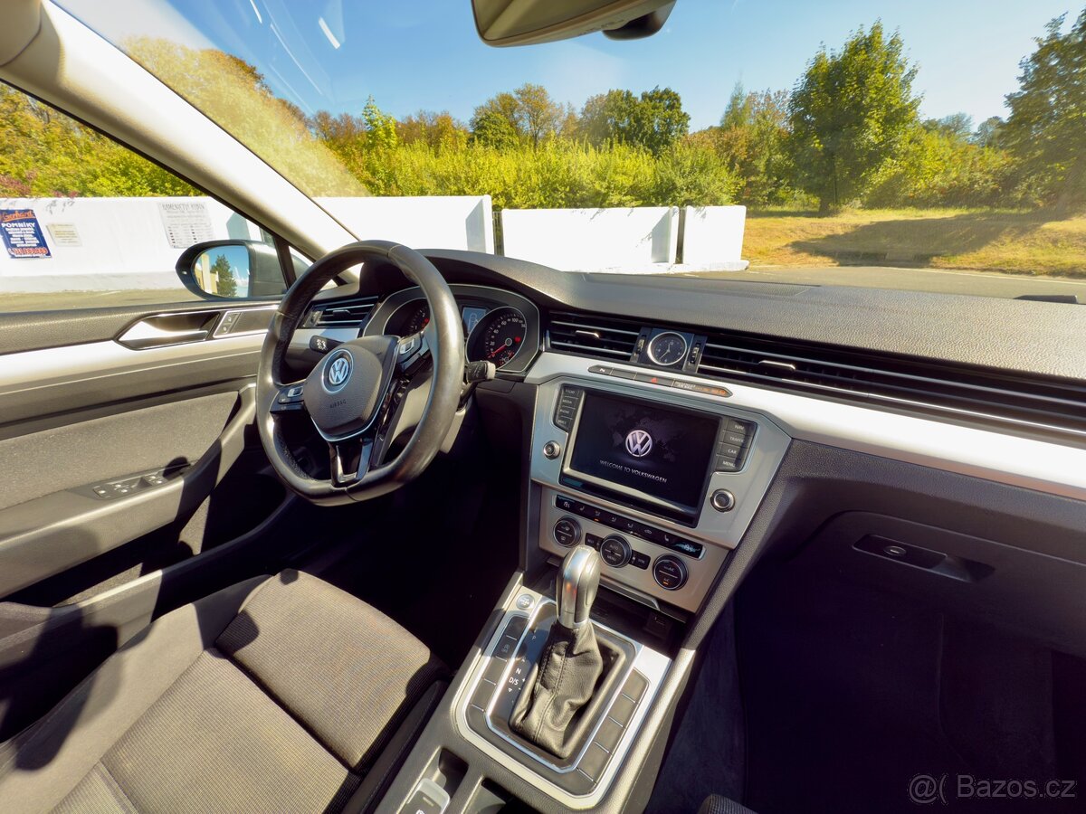 VW Passat B8 Blue Motion 2.0 TDI 110kW DSG - 12
