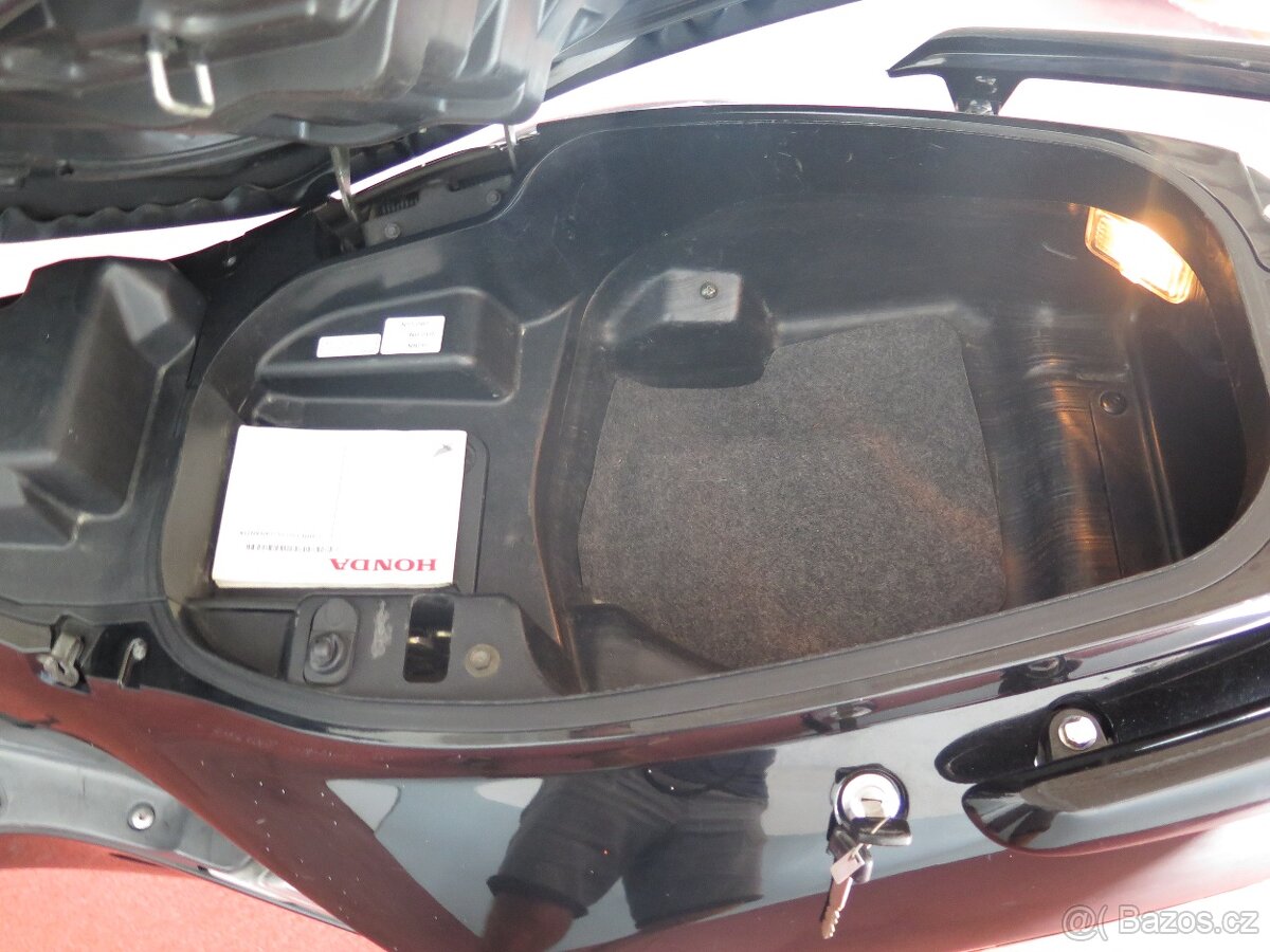 Honda Jazz 250 - 12