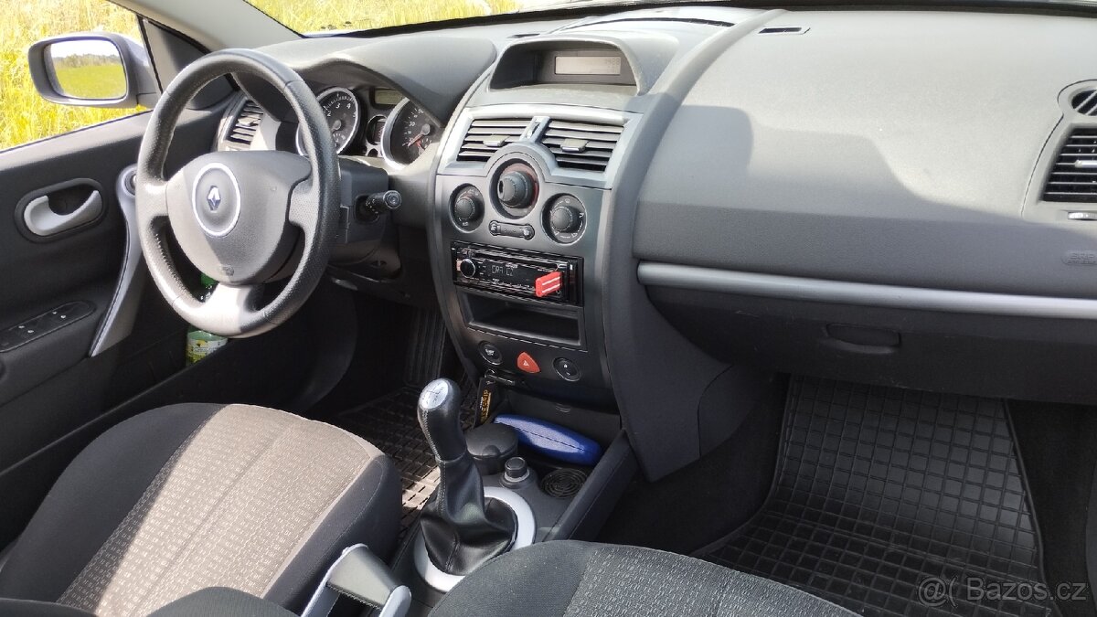 Renault Megane cabrio 145000km. 2007 rok - 12