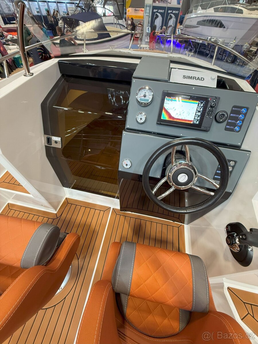 Nový motorový člun Coaster 640 SD+MOTOR - 12