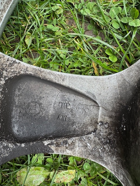 245/65/17 zimní Bridgestone - 12