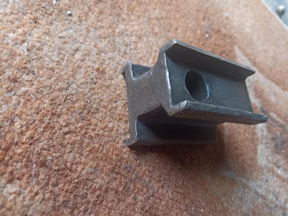 Záchyt reakce kola Jawa - Čz .sítko nádrže - - 12