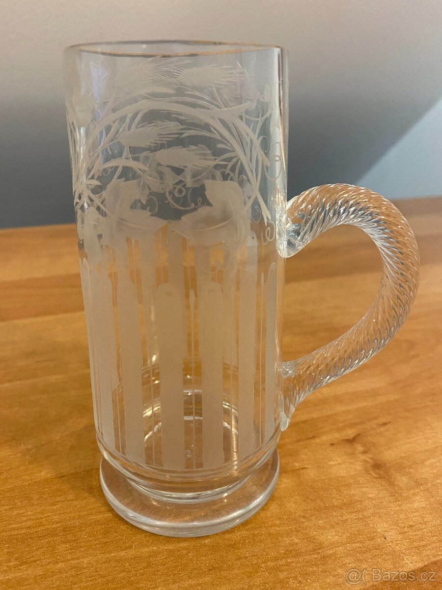 Sběratel nabízí staré skleněné džbány a džbánky - 12