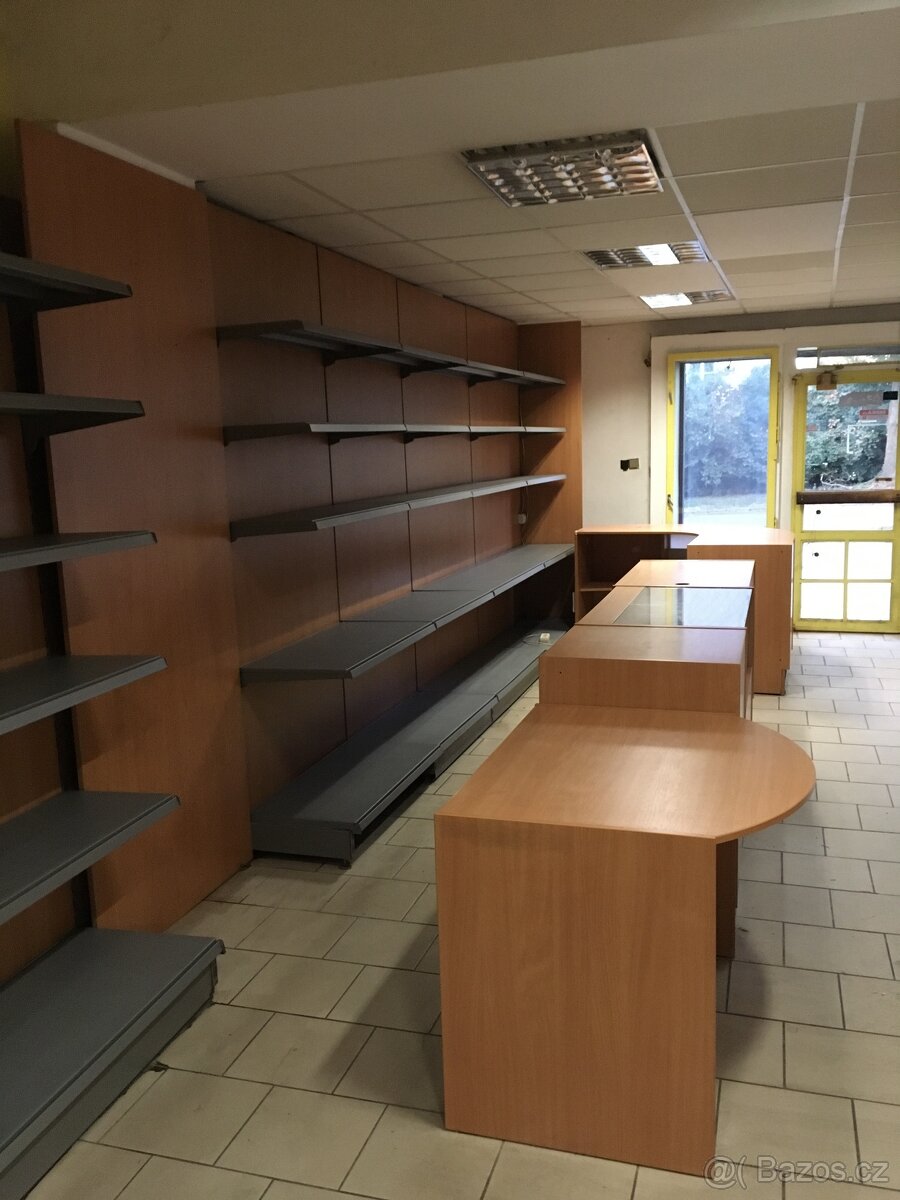 Prodejní regály, pult - 12