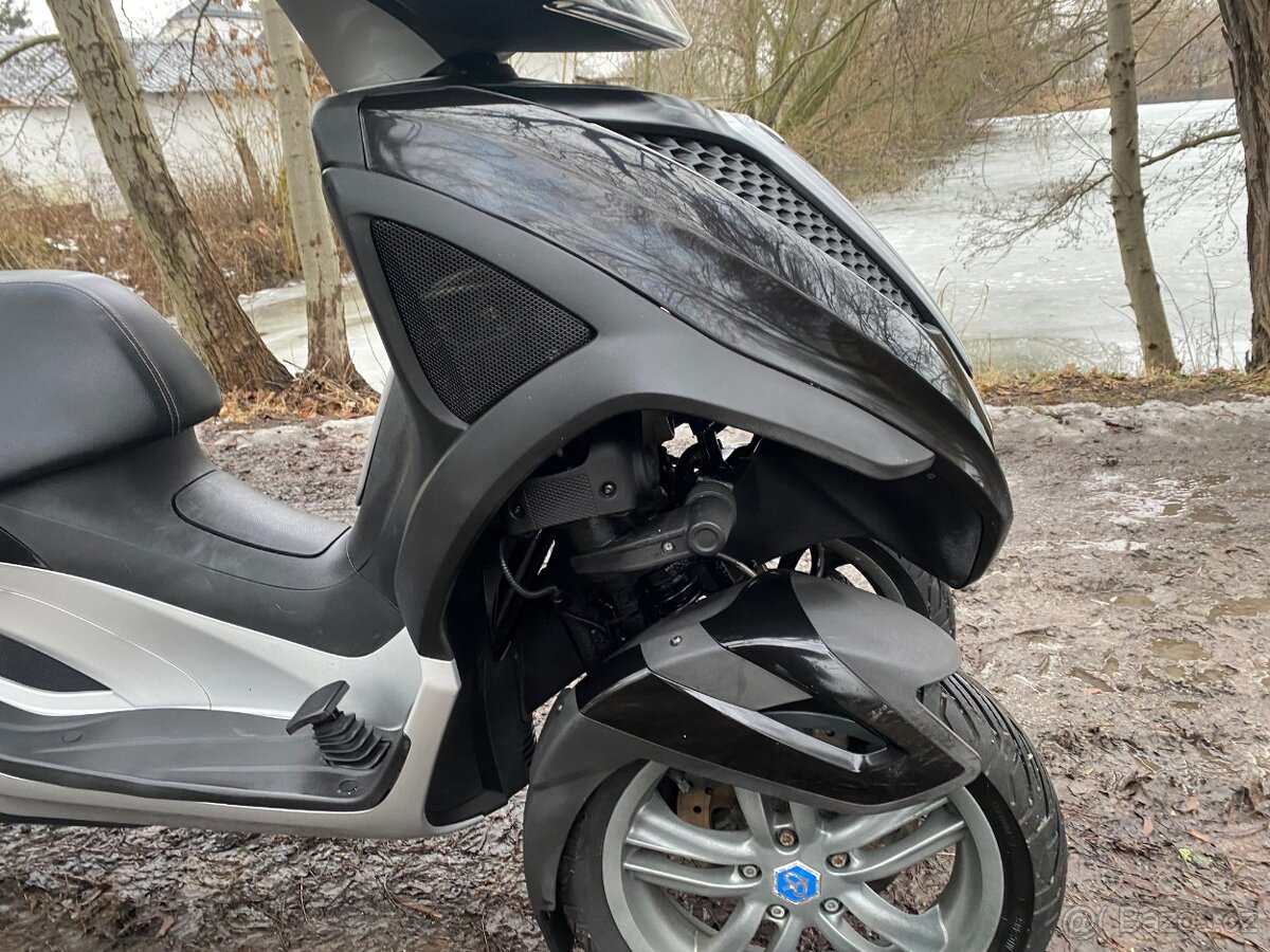 Piaggio Mp3 Yourban 300 LT - 12