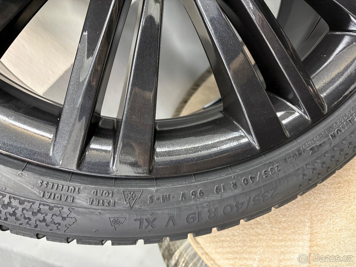 ORIG.ALU AŠKODA SUPERB III, IV CANOPUS BLACK 235/40/19 (D10) - 12