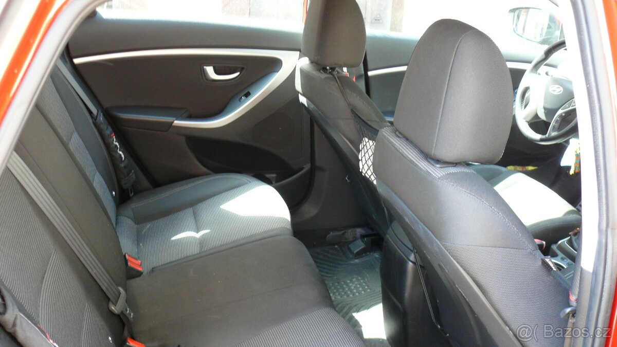 Hyundai i30 - 12