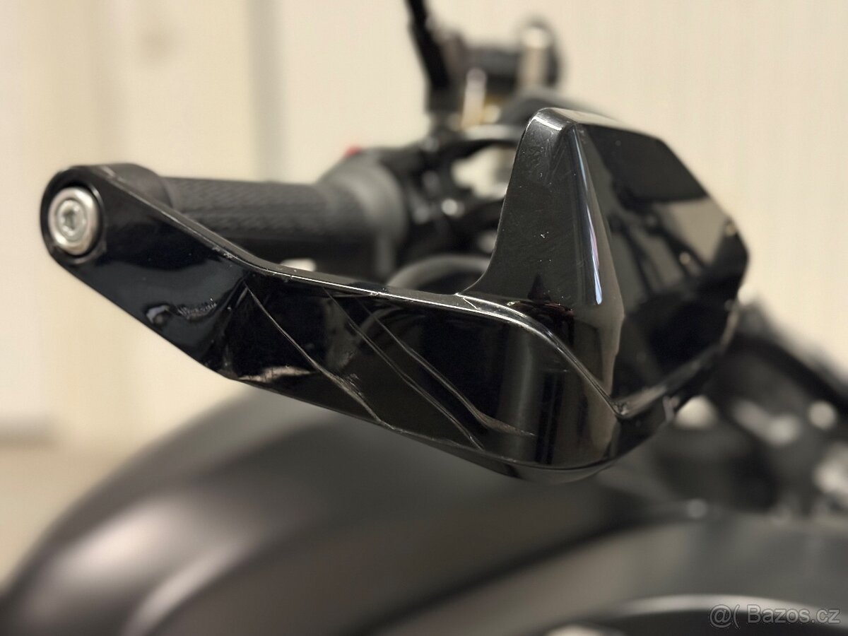 CF MOTO 700MT - 12