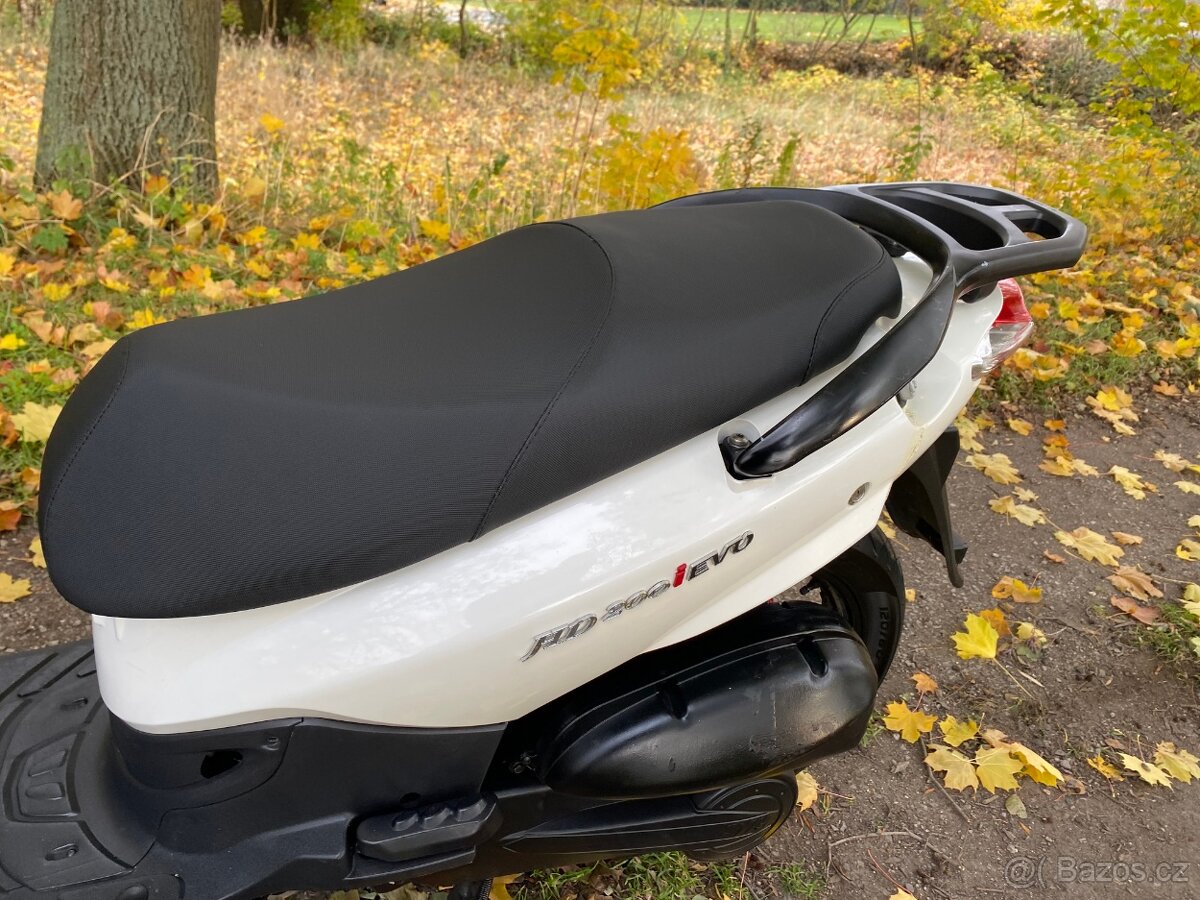 Sym hd 200i evo - 12