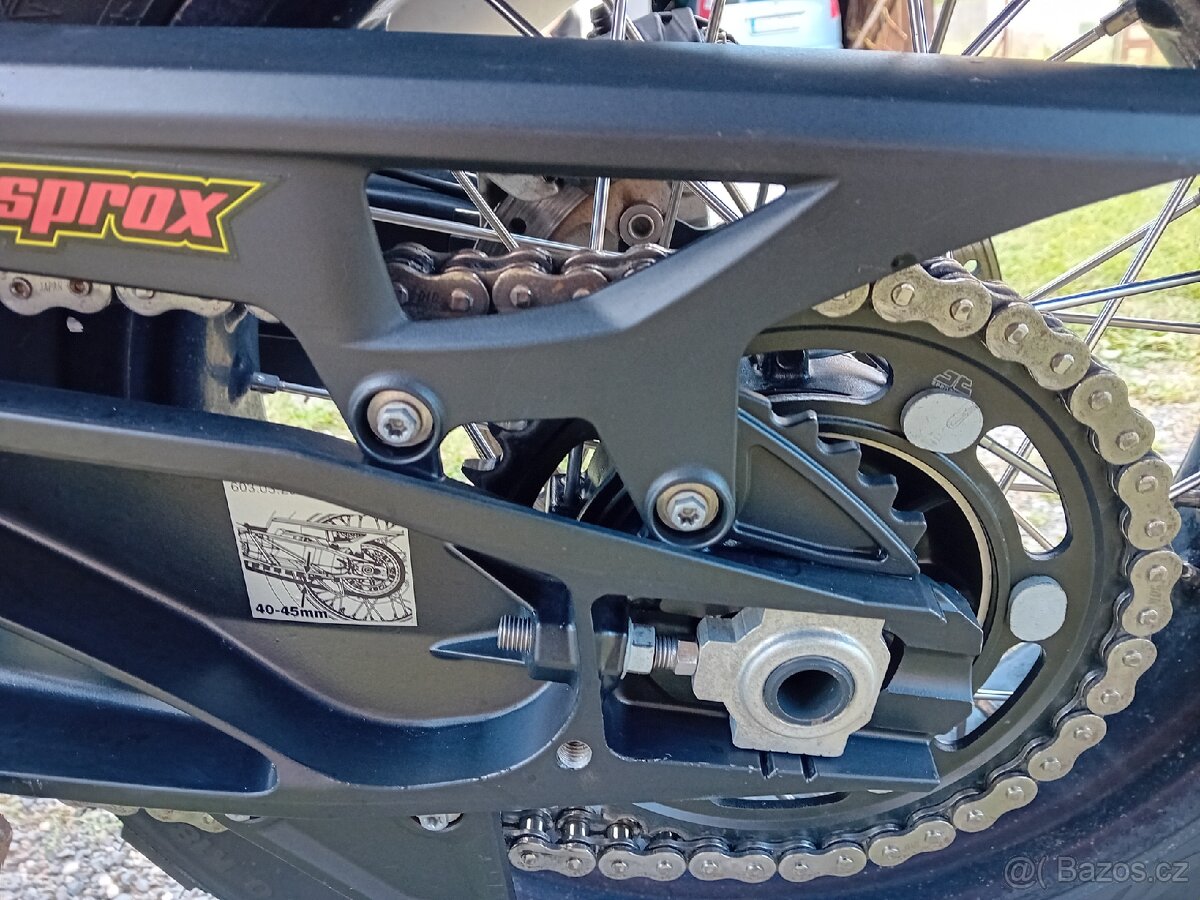 KTM Adventure 1190R - 12