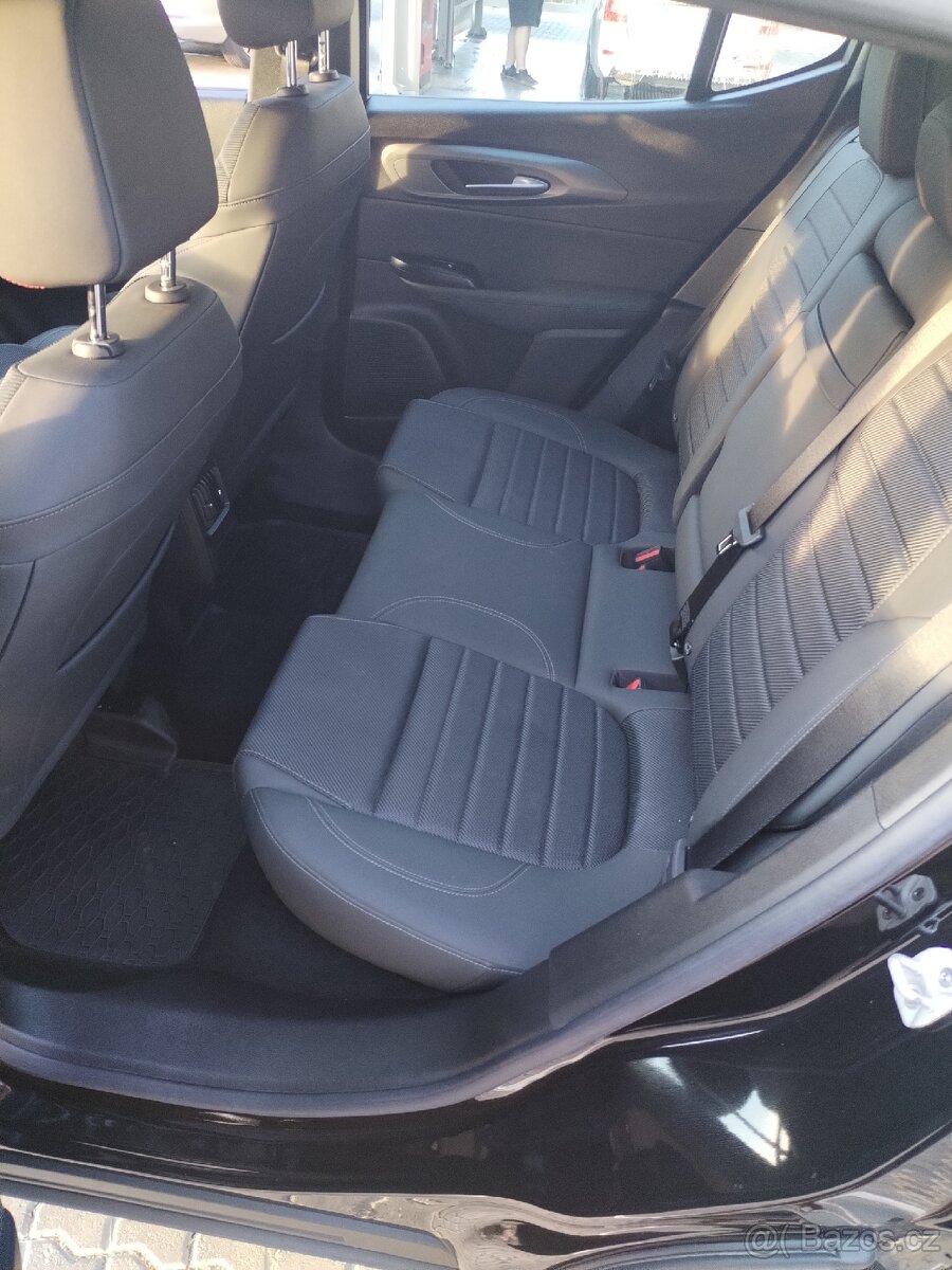 Alfa Romeo Tonale - 12