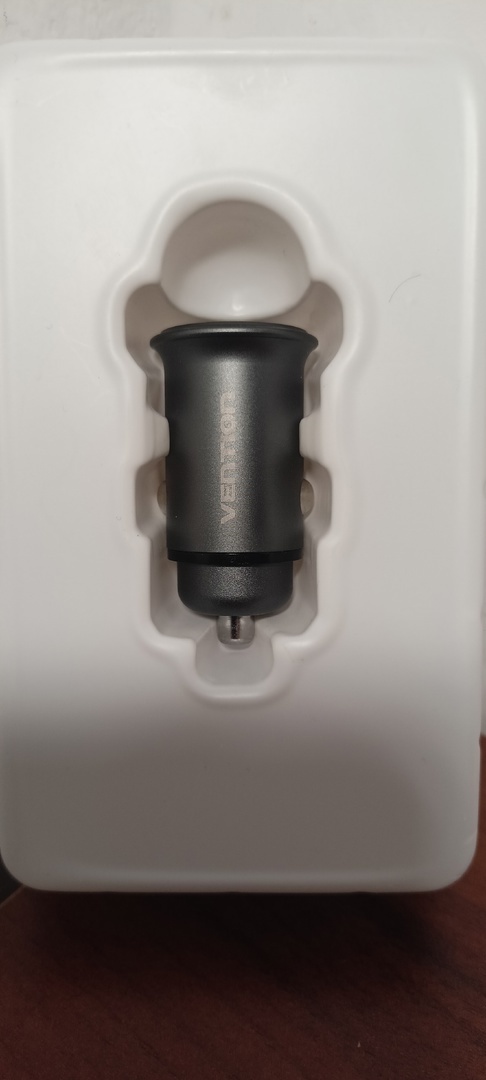 Nabíječka do auta - 12