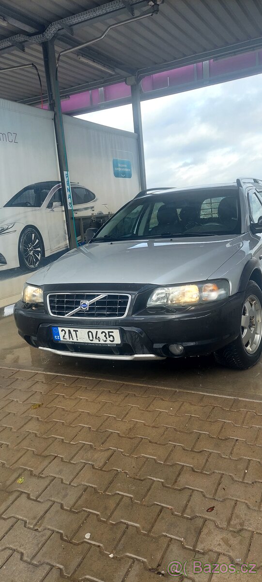 Volvo xc70 cross country - 12