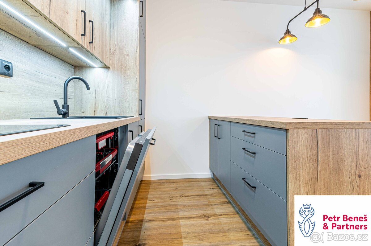 Pronájem bytu 2+kk 48 m², Kladno - Dubí, ev.č. 00141 - 12