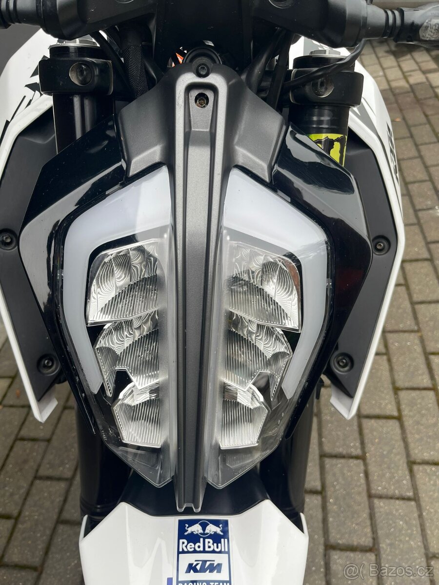 KTM Duke 125 2019 - 12