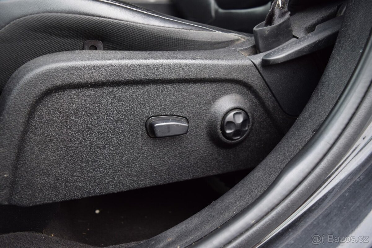 Fiat Freemont 2.0 16V MultiJet 4x4 A/T - 12