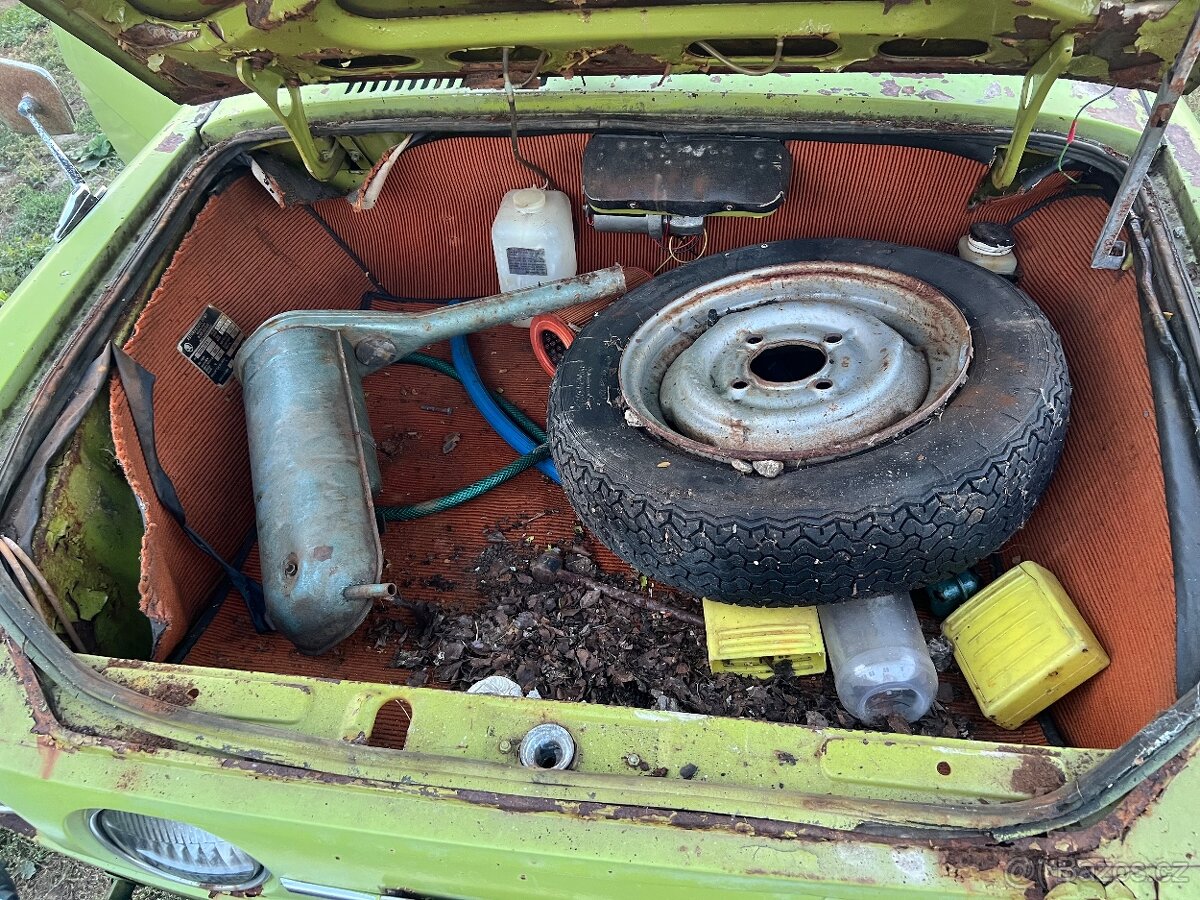 Skoda 110r kompletní auto k renovaci - 12