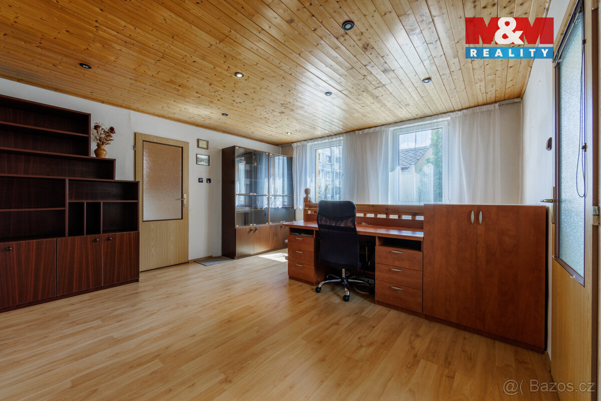 Prodej rodinného domu, 224 m², Kraslice, ul. Pod nádražím - 12