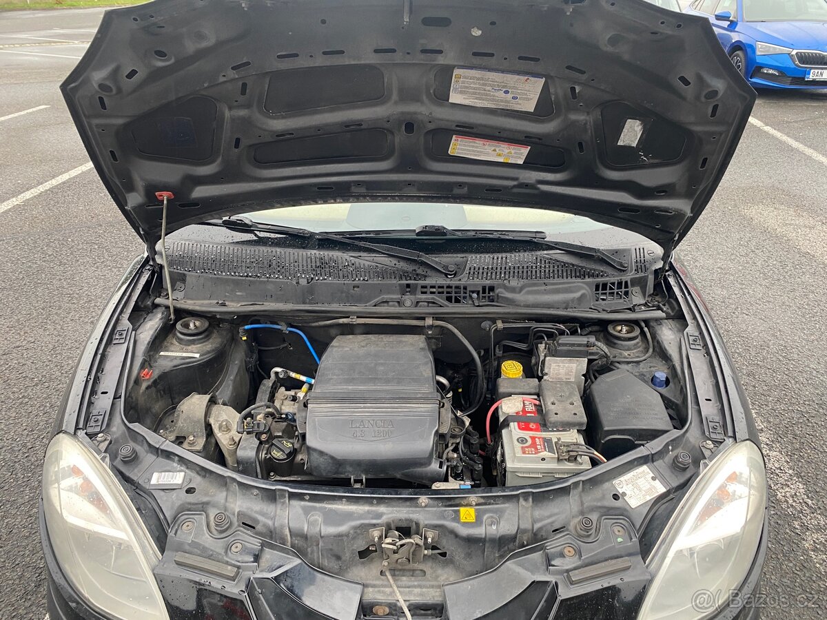 Lancia Ypsilon 1.2 8v 2006 - 12