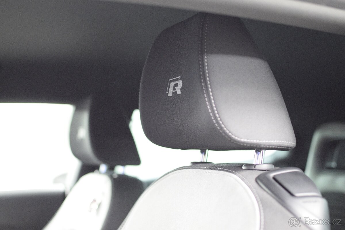 Volkswagen Scirocco 2.0 TSI R 195 kW - 12