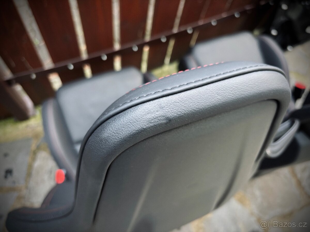 PRODÁM SPORTOVNÍ INTERIÉR JAGUAR F-TYPE - 12