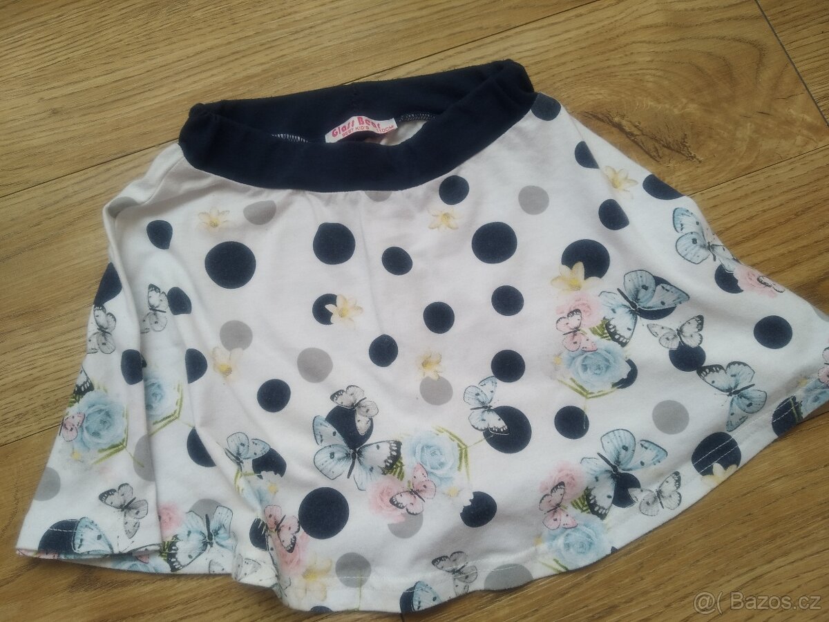 Tričko, kalhoty, saty, mikina, sukynka..holčička, 5 let - 12