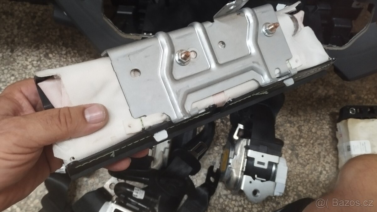 NOVÁ Originální airbagová sada Škoda Octavia head up4 nová - 12