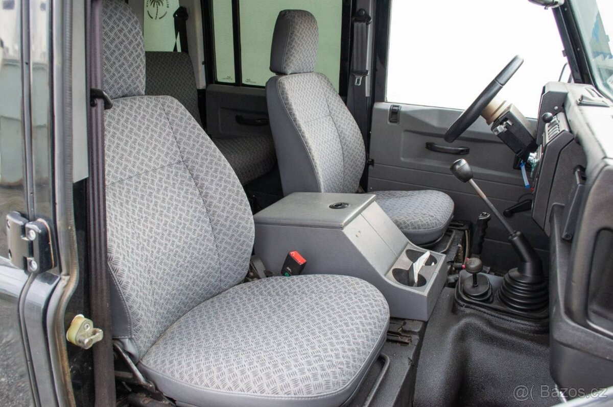 Land Rover Defender 110 2.5 Td5 HC PickUp - 12