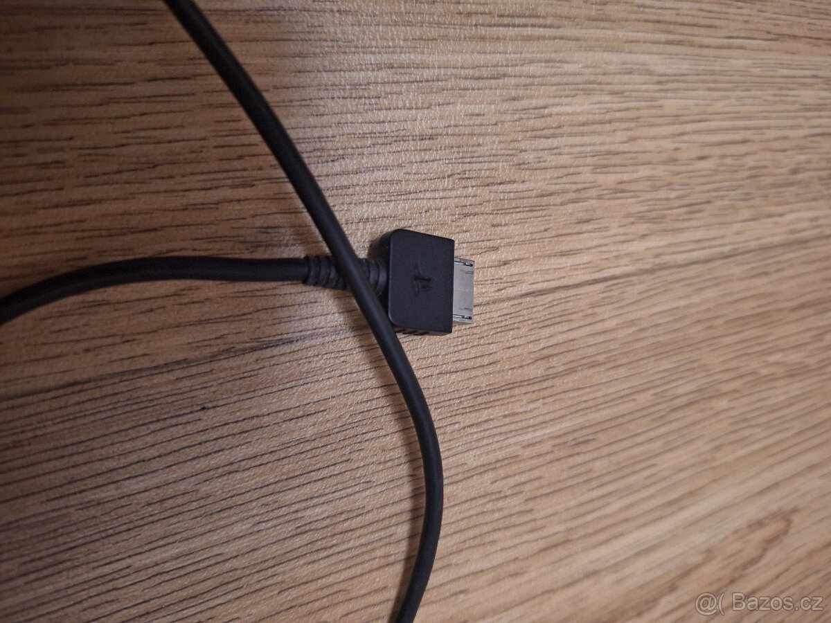 PlayStation vita 1000 - 12