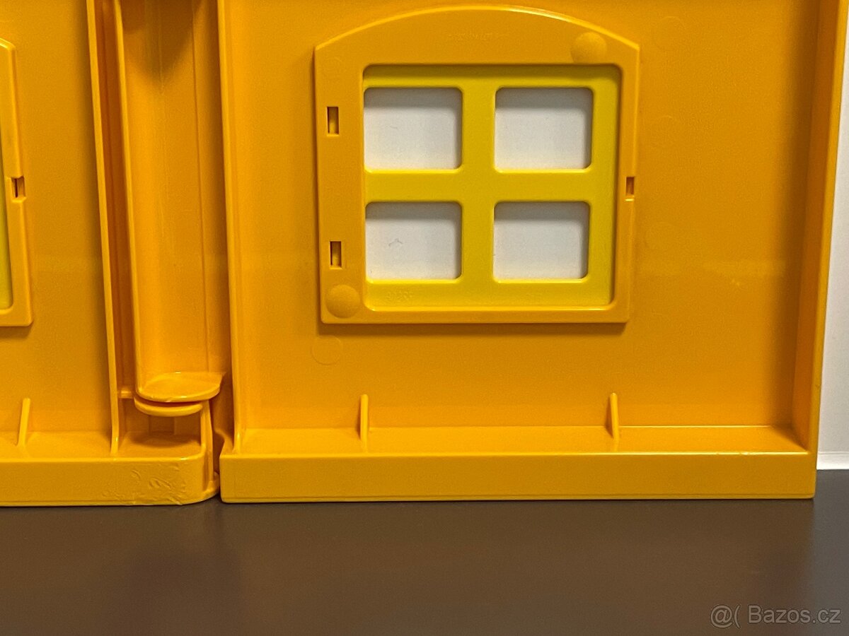 Lego Duplo stěna - 12