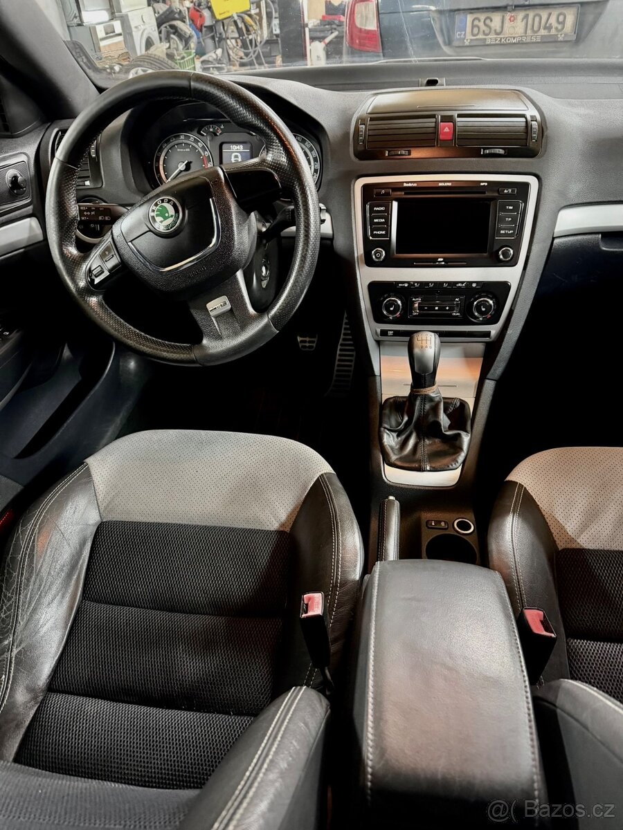 Škoda Octavia Combi RS - 12