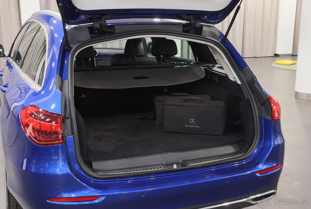 Mercedes-Benz C 300eT - otevřeno celý víkend do 20:00 - 12