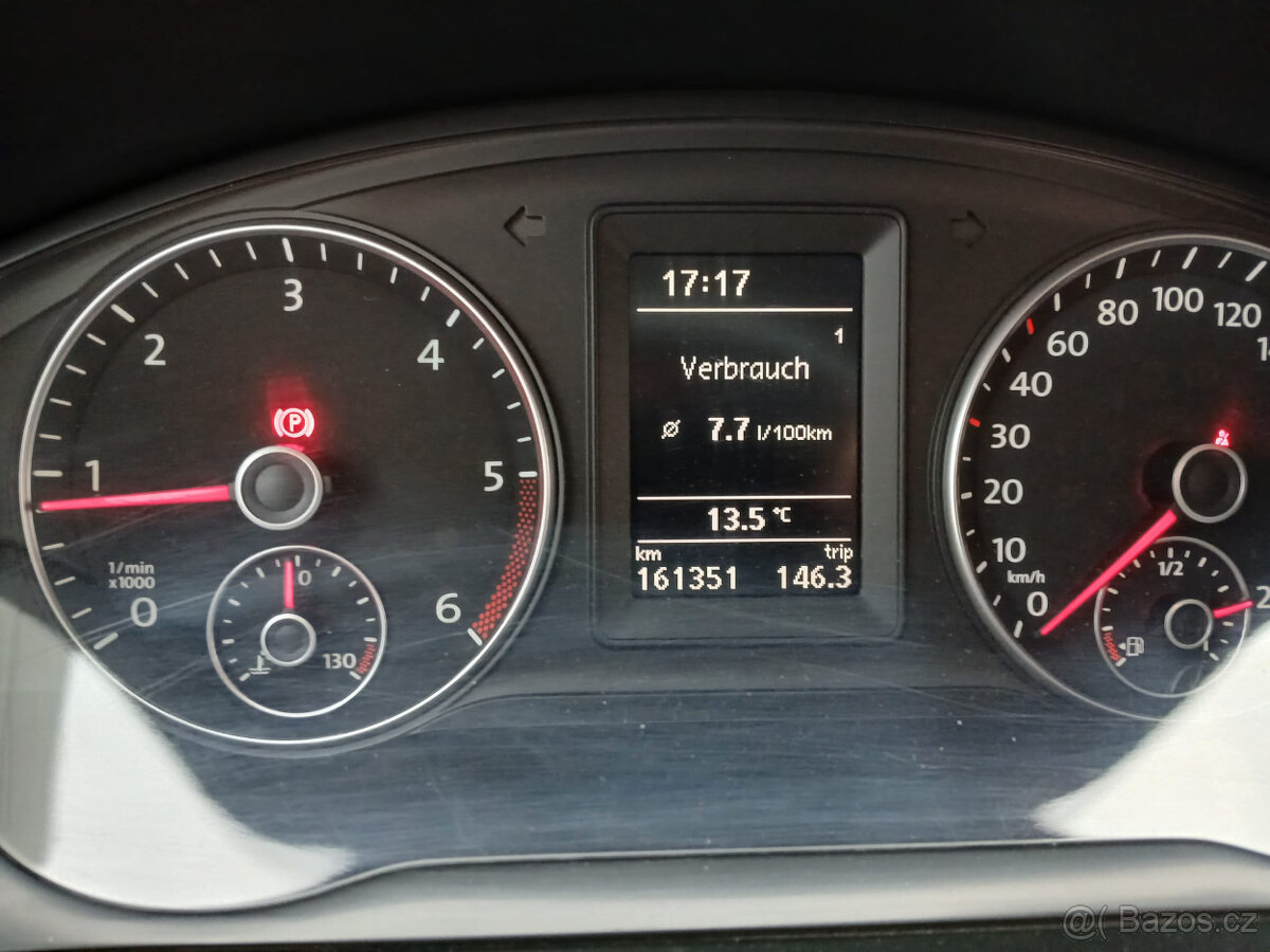 VW CARAVELLE T5.1,AC,8míst,161tkm,CEBIA,TZ,1.maj,DPH - 12