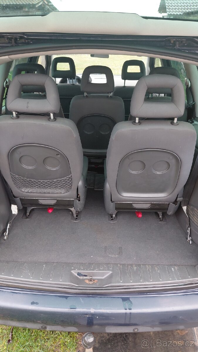 REZERVACE-Volkswagen Sharan 1.9TDi 85kW 4x4 r.v.2008 - 12