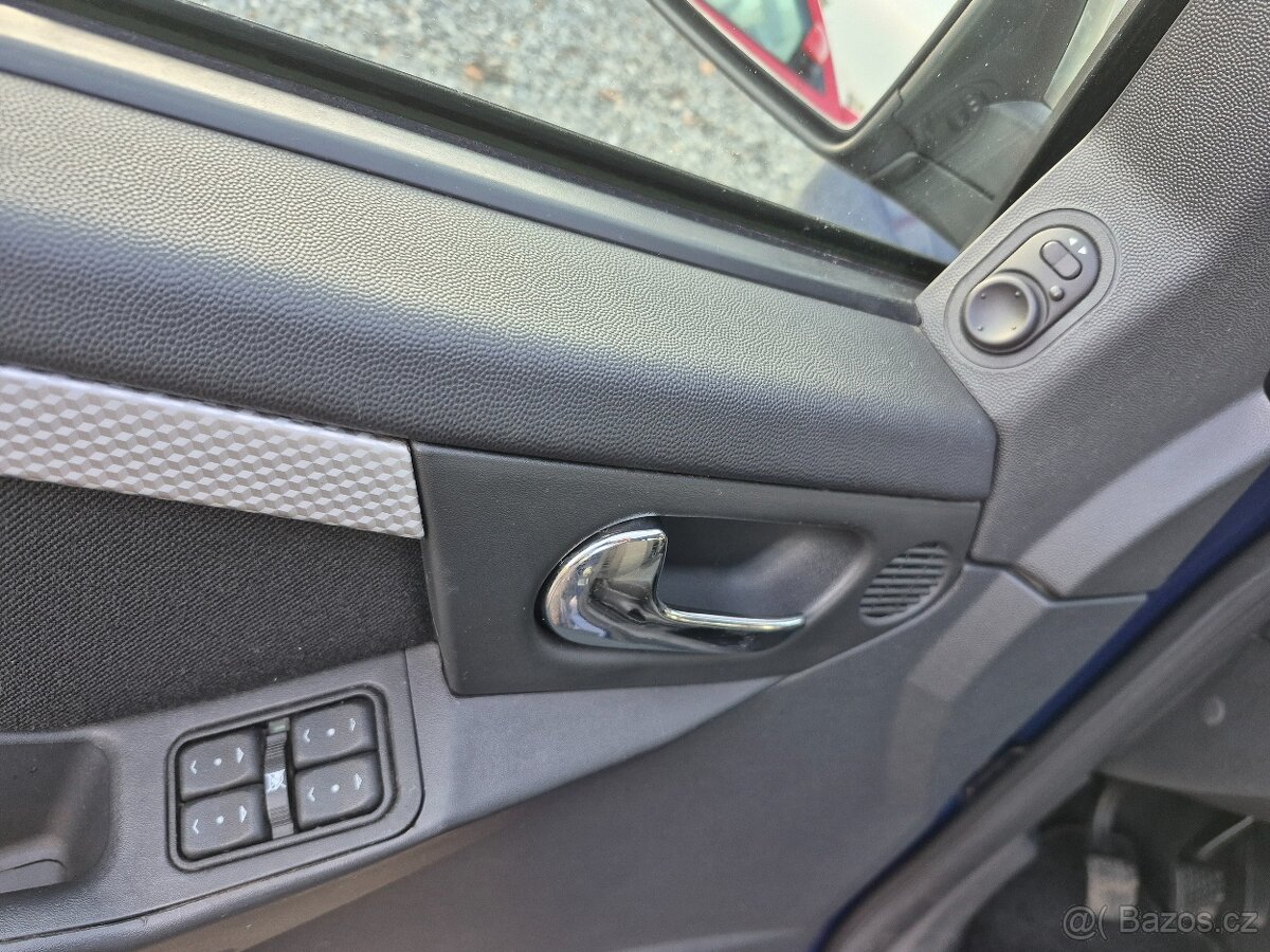 Opel Meriva 1,7 cdti 74 kw - 12