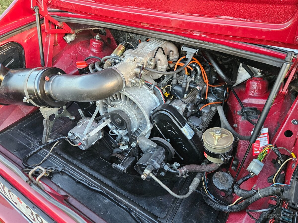 Tatra 613/4 Mi motor 4,4 - 12