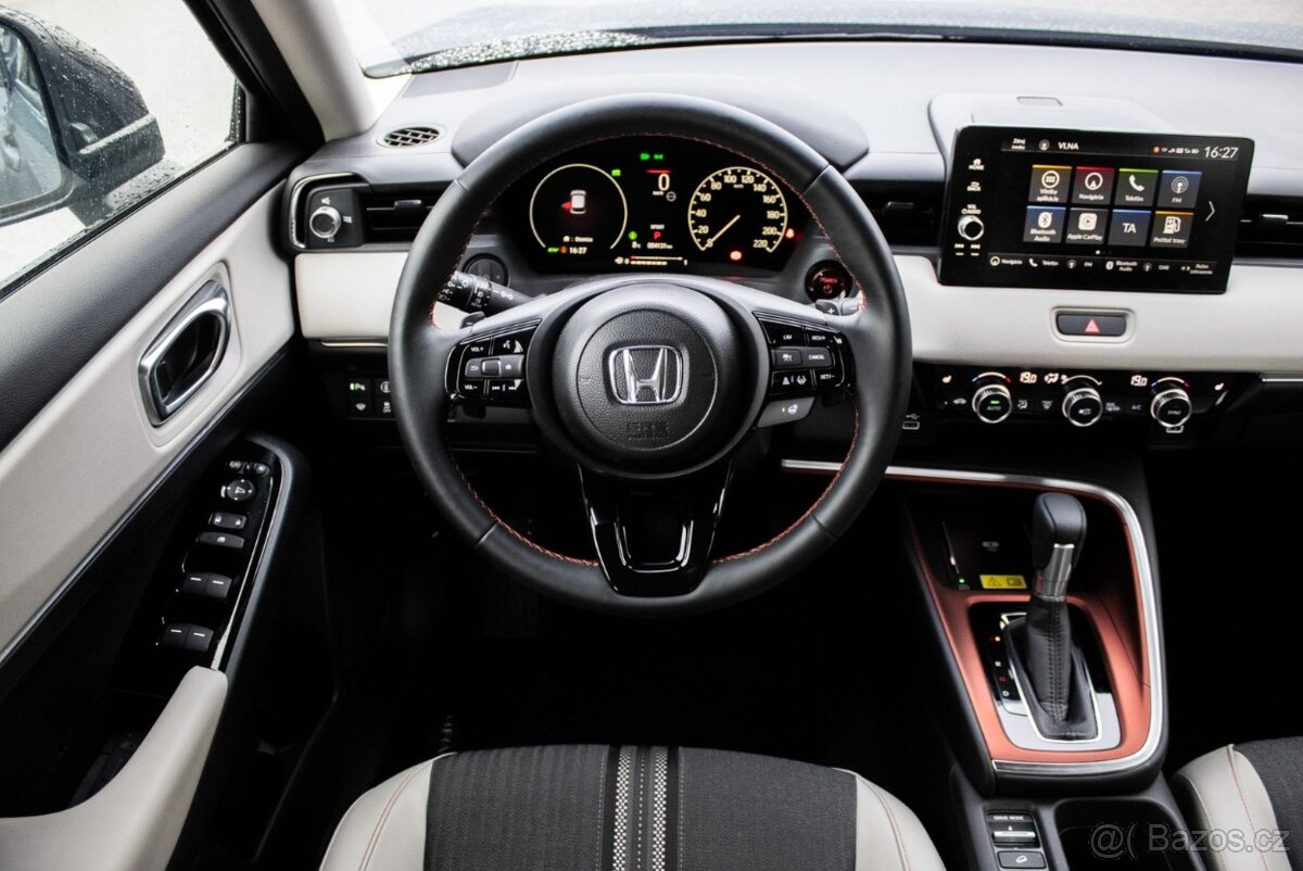 Honda HR-V E:HEV 1.5 i-MMD (2024) - 12