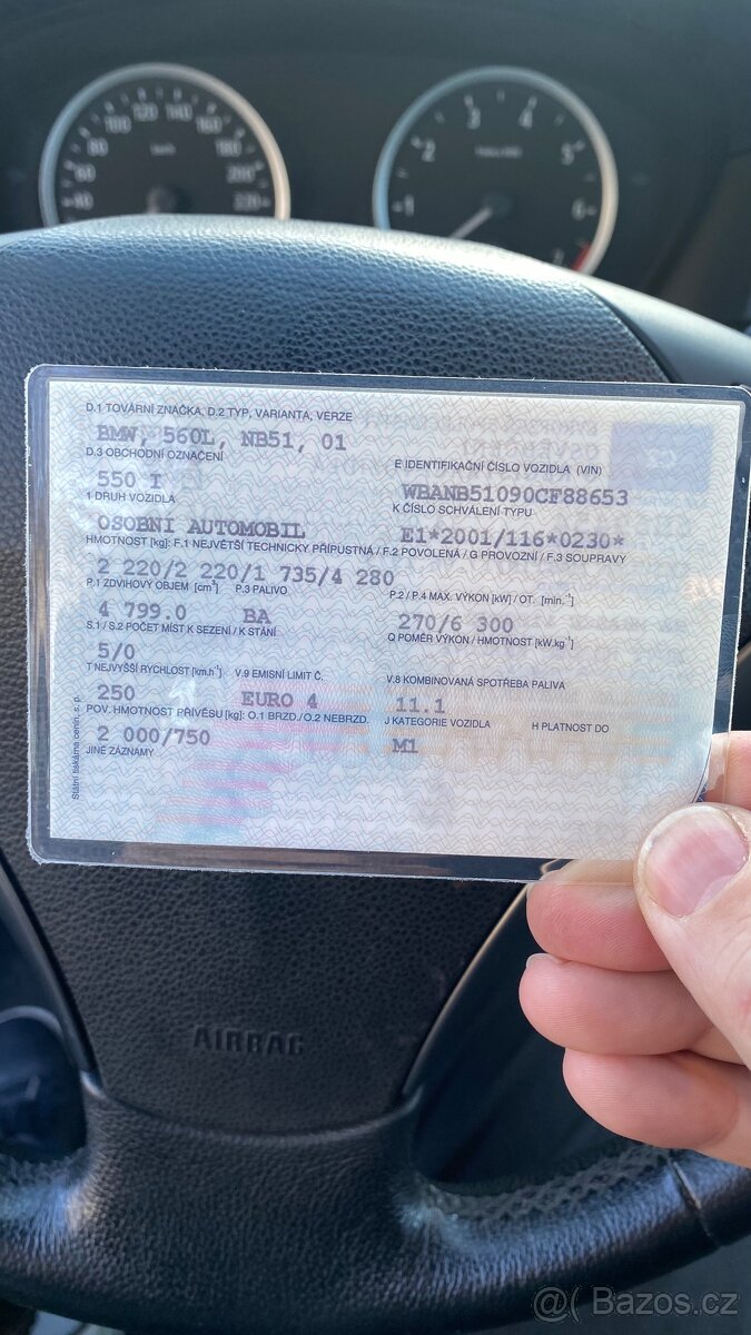 BMW e60 550i manuál - 12