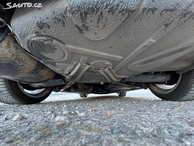 Opel Vivaro, 2.0,9MÍST,STK 03/2028 - 12