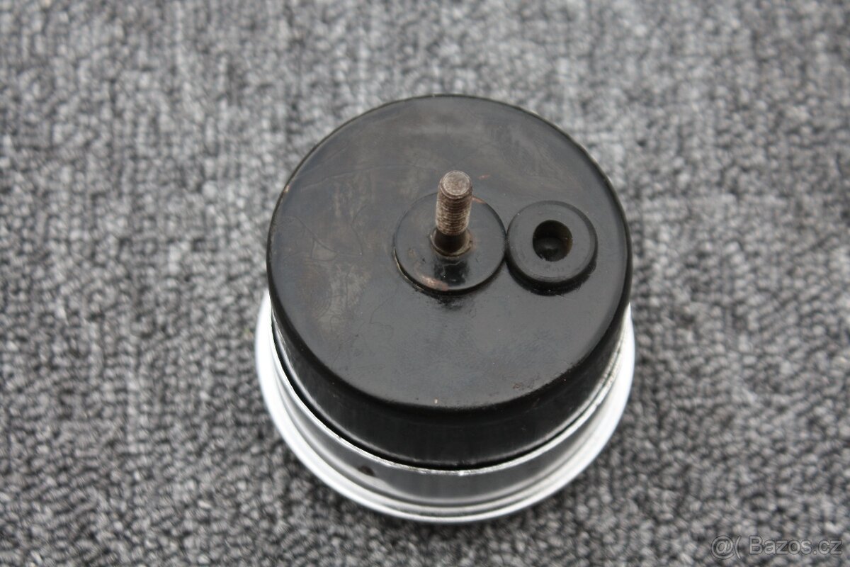 Tatra 87 nebo Tatra 600 Tatraplán - zadní světlo - 12