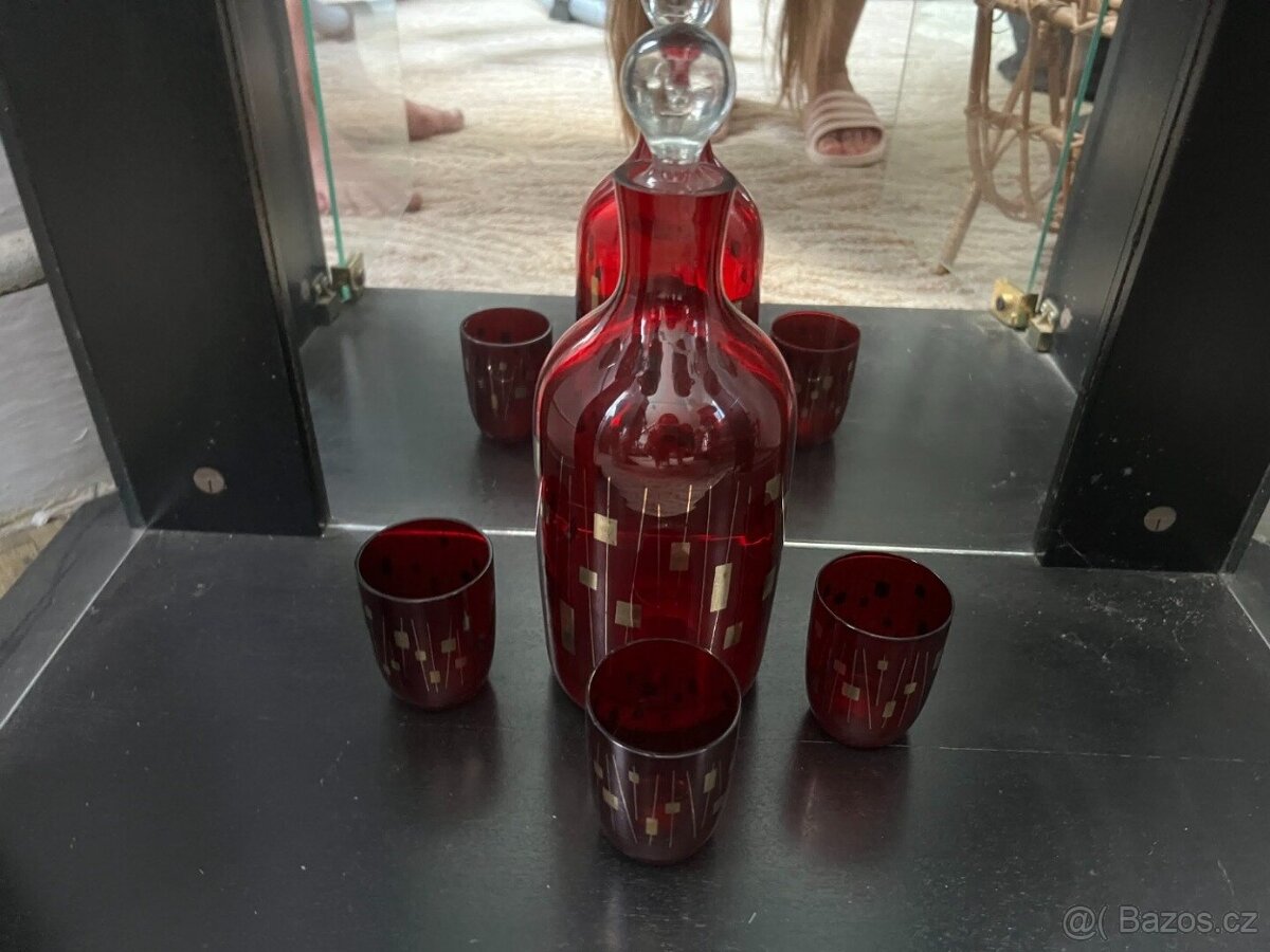 porcelán, keramika sady hrnečků, talířků, váz - 12