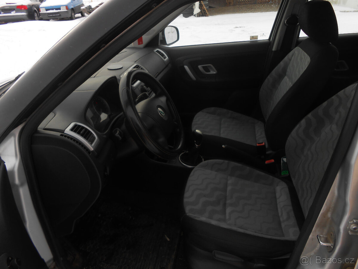 Škoda Fabia 1.4 16V 63Kw - 12