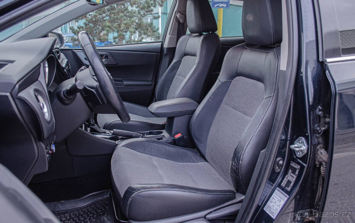 Toyota Auris 1.6i Automat LPG - 12